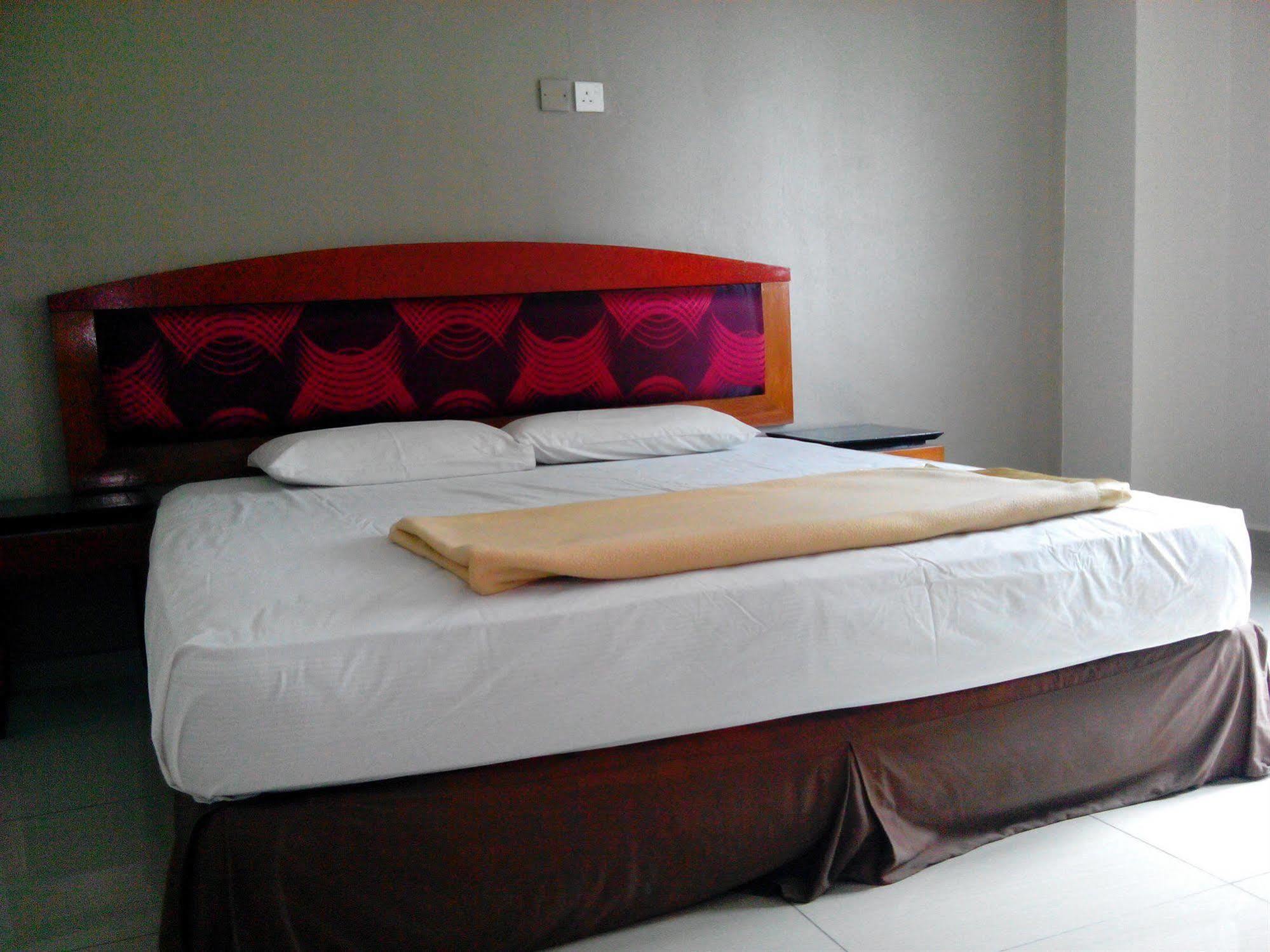 Malacca De Mawardah Hotel מראה חיצוני תמונה