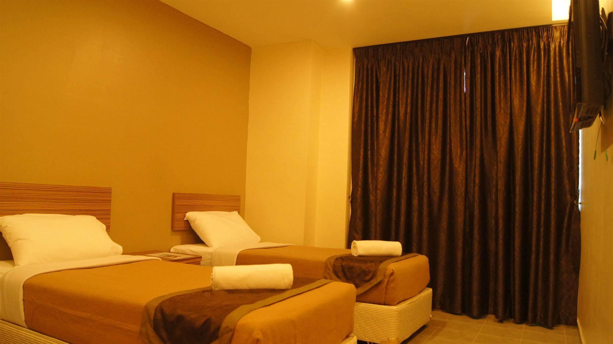 Malacca De Mawardah Hotel מראה חיצוני תמונה